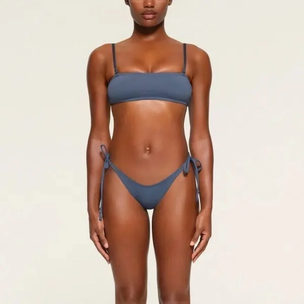 Skims Signature Swim Micro Bandeau Bikini Top - Medium Denim Wash Size 3X